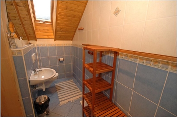 Частен дом Huty 6